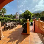 Cozy Townhouse In El Duque