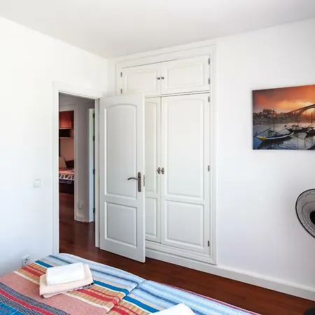 Lejlighed Cozy Townhouse In El Duque *