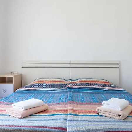 Apartamento Casa Jardines Del Duque