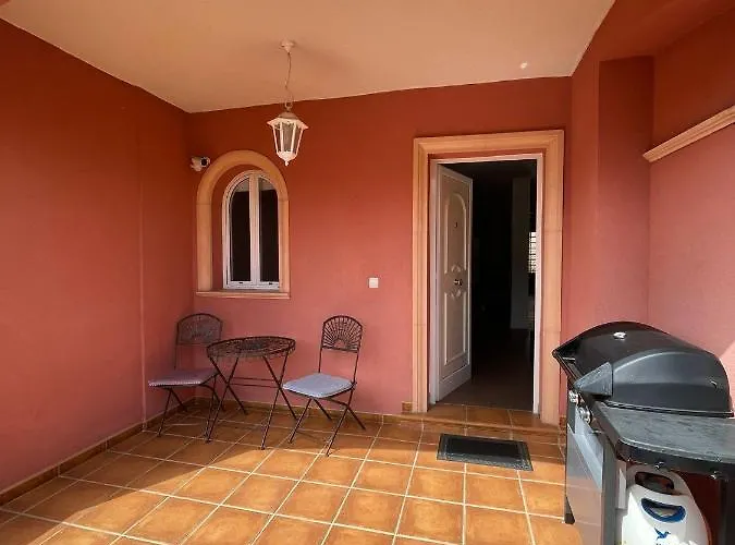 Cozy Townhouse In El Duque * Costa Adeje (Tenerife)