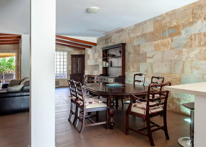 Cozy Townhouse In El Duque