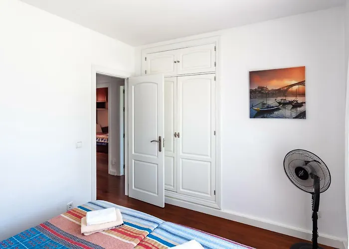 Lägenhet Cozy Townhouse In El Duque *