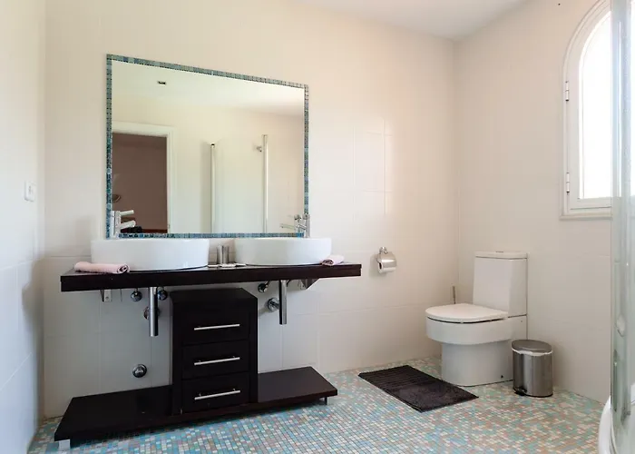 Cozy Townhouse In El Duque Apartment *